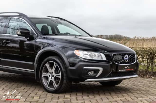 Volvo XC70 (2013) thumbnail 3