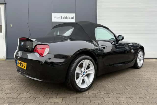 BMW Z4 (2006) thumbnail 4