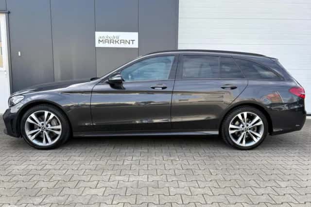 Mercedes-Benz C-Klasse (2020) thumbnail 2