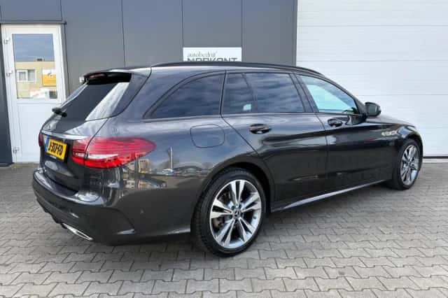Mercedes-Benz C-Klasse (2020) thumbnail 3