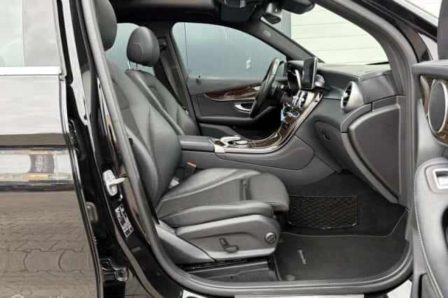 Mercedes-Benz GLC-Klasse (2016) thumbnail 6