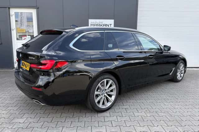 BMW 5-Serie (2021) thumbnail 3