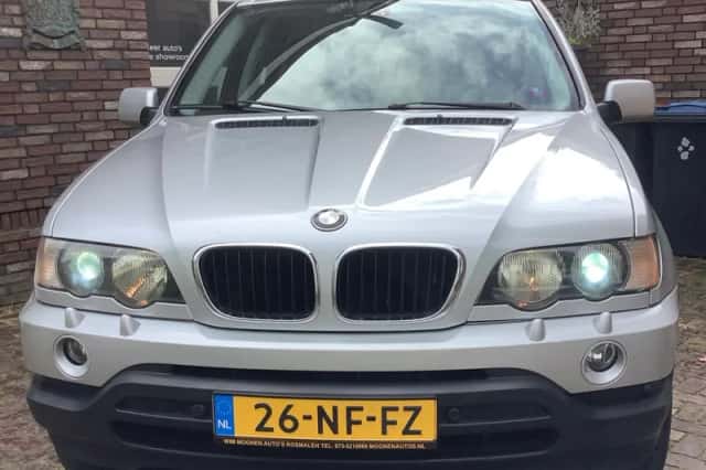 BMW X5 (2003) thumbnail 3