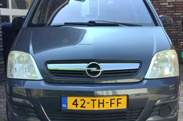 Opel Meriva (2006) thumbnail 3