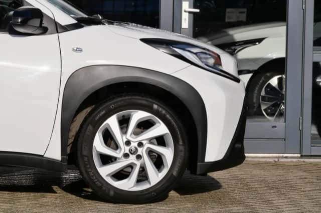 Toyota Aygo X (2024) thumbnail 6