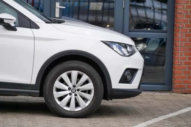 SEAT Arona (2021) thumbnail 6