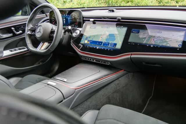 Mercedes-Benz E-Klasse (2024) thumbnail 3
