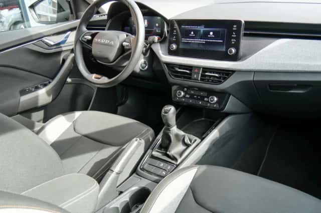 Škoda Kamiq (2025) thumbnail 3
