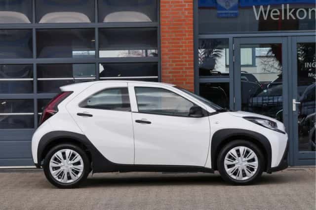 Toyota Aygo X (2023) thumbnail 5