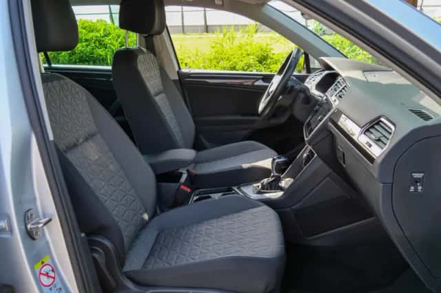 Volkswagen Tiguan (2023) thumbnail 4