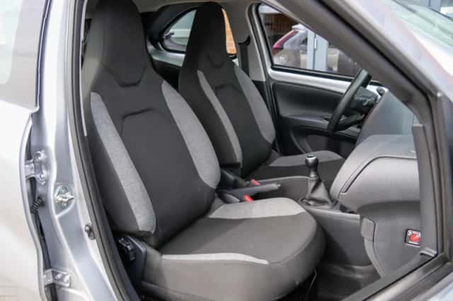 Toyota Aygo X (2023) thumbnail 4