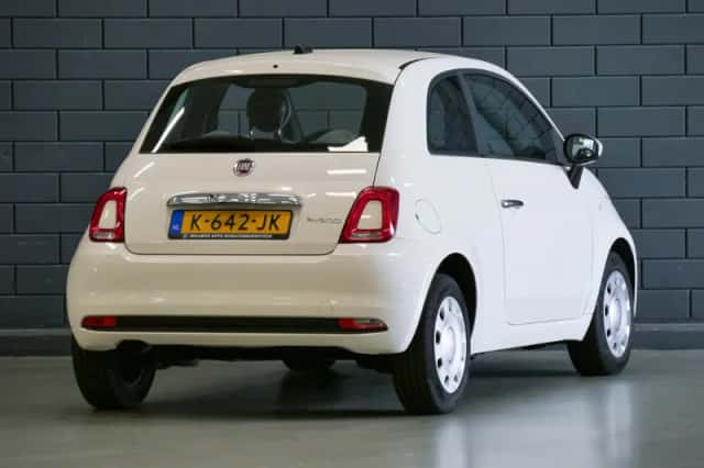 Fiat 500 (2021) thumbnail 2