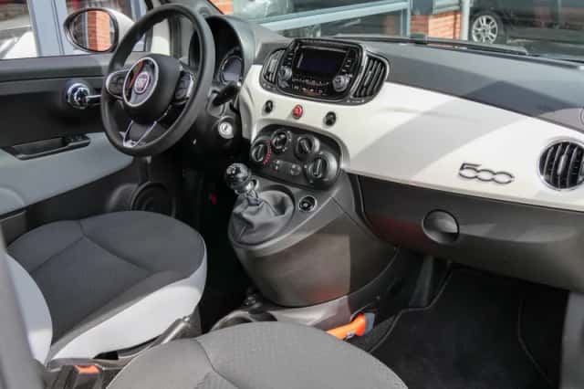 Fiat 500 (2021) thumbnail 3
