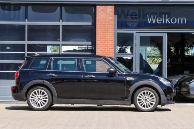 MINI Clubman (2017) thumbnail 5