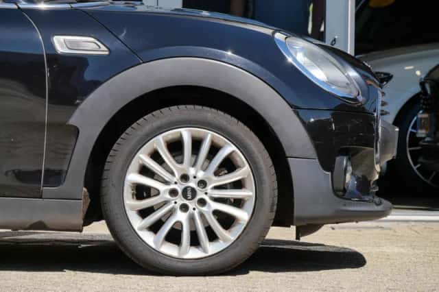 MINI Clubman (2017) thumbnail 6