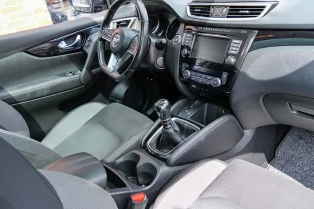Nissan Qashqai (2020) thumbnail 3