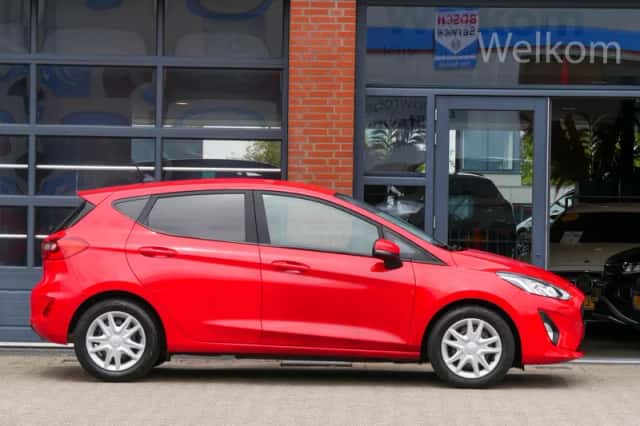Ford Fiesta (2021) thumbnail 5
