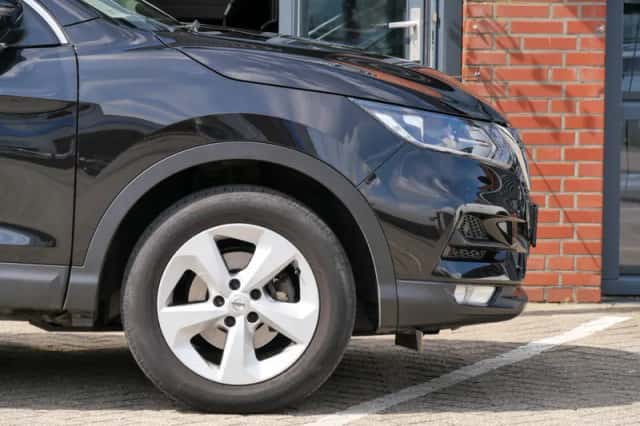 Nissan Qashqai (2021) thumbnail 6