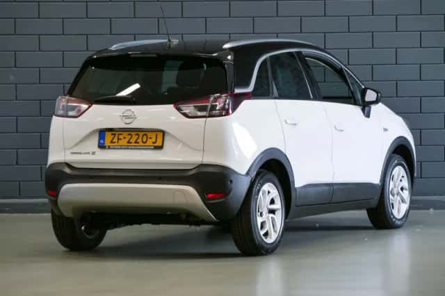 Opel Crossland X (2019) thumbnail 2