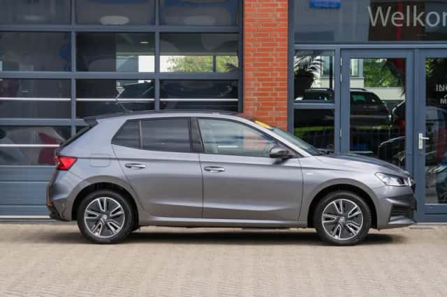 Škoda Fabia (2024) thumbnail 5