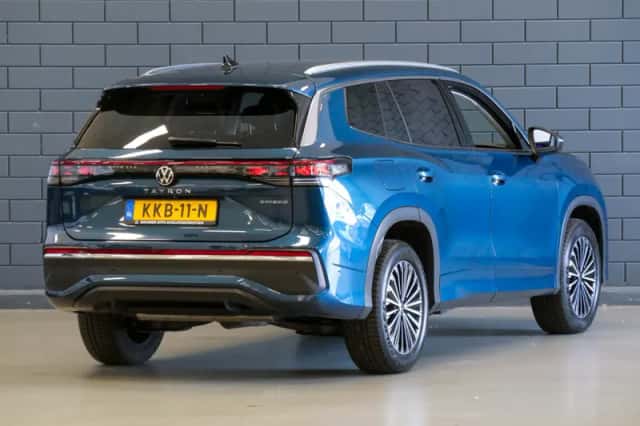 Volkswagen Tayron (2025) thumbnail 2