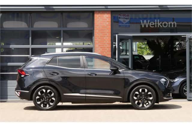 Kia Sportage (2022) thumbnail 5