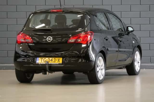 Opel Corsa (2018) thumbnail 2