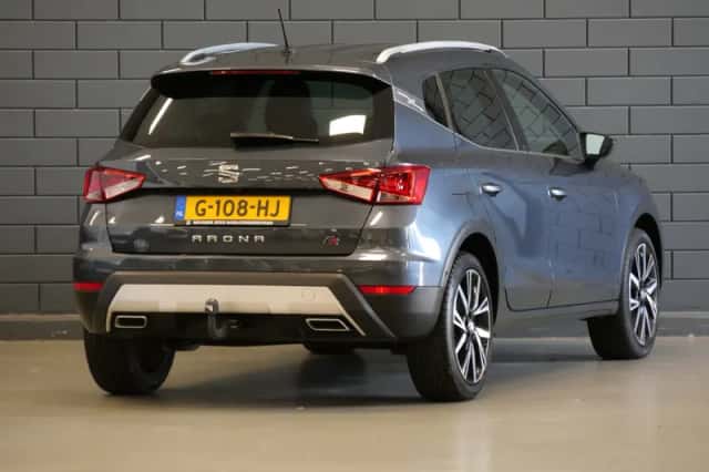 SEAT Arona (2019) thumbnail 2