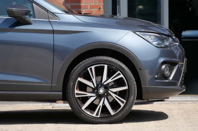 SEAT Arona (2019) thumbnail 6