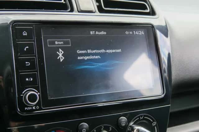 Mitsubishi Space Star (2021) thumbnail 6
