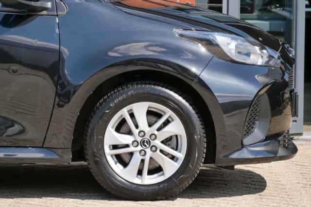 Mazda 2 (2024) thumbnail 6