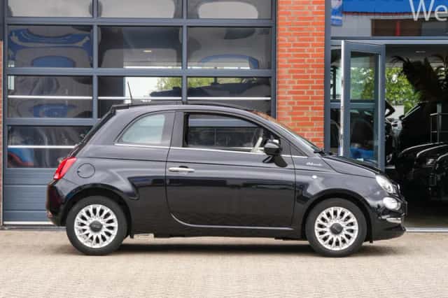Fiat 500 (2021) thumbnail 5