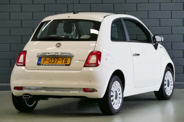 Fiat 500 (2022) thumbnail 2