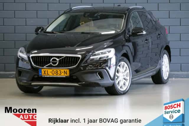 Volvo V40 (2019) thumbnail 1