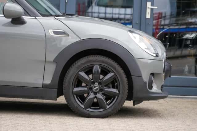 MINI Clubman (2017) thumbnail 6