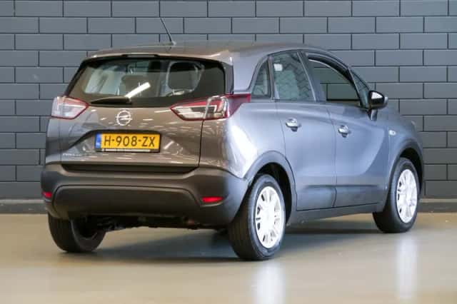 Opel Crossland X (2020) thumbnail 2