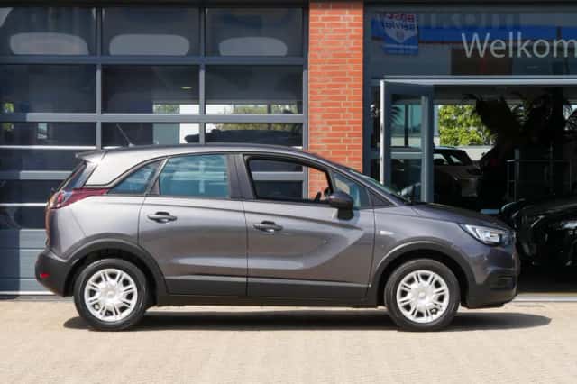 Opel Crossland X (2020) thumbnail 5