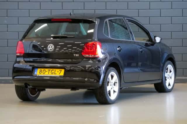 Volkswagen Polo (2012) thumbnail 2