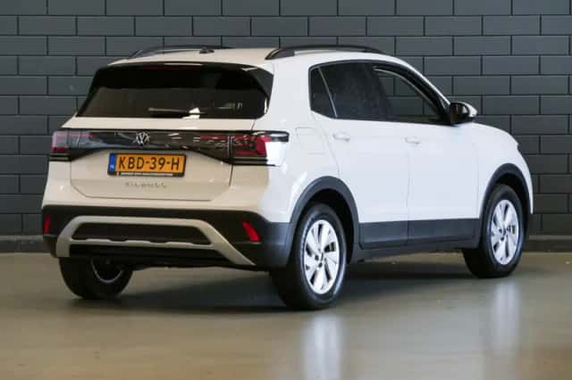 Volkswagen T-Cross (2024) thumbnail 2