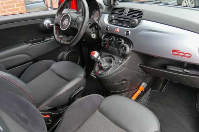 Fiat 500 (2014) thumbnail 3