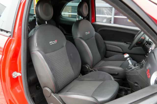 Fiat 500 (2014) thumbnail 4