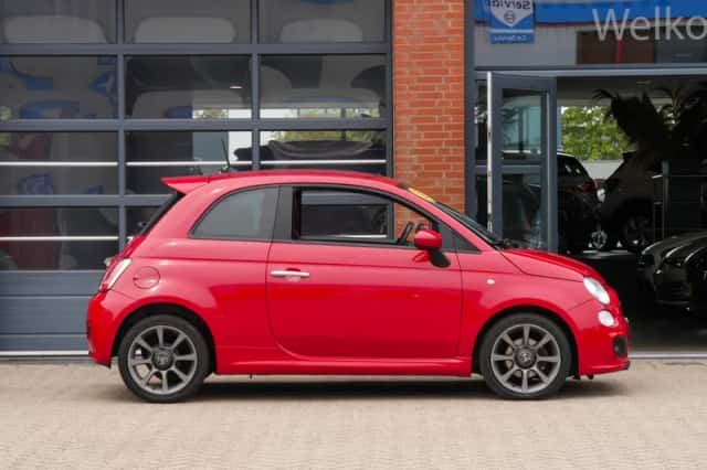 Fiat 500 (2014) thumbnail 5