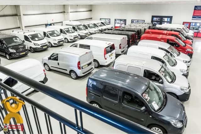 Volkswagen Multivan (2023) thumbnail 5