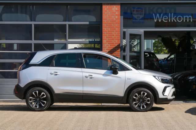 Opel Crossland (2024) thumbnail 5