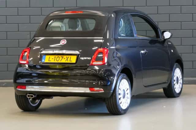 Fiat 500C (2021) thumbnail 2