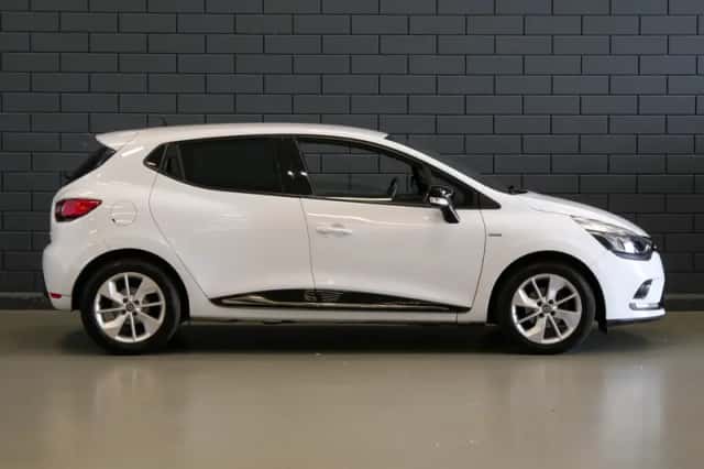 Renault Clio (2017) thumbnail 5