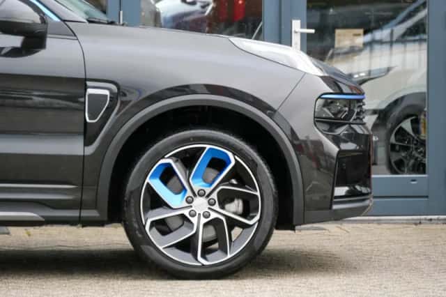 Lynk & Co 01 (2023) thumbnail 6