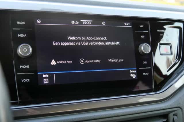 Volkswagen Taigo (2022) thumbnail 6