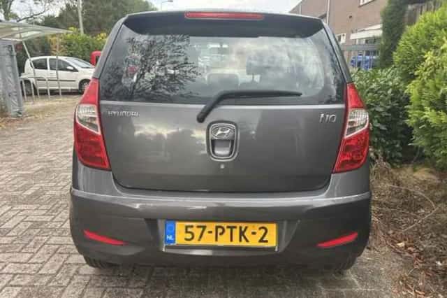 Hyundai i10 (2011) thumbnail 3