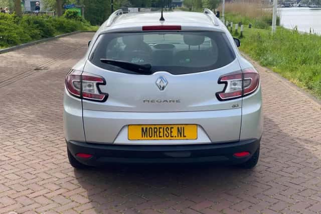 Renault Mégane (2011) thumbnail 6